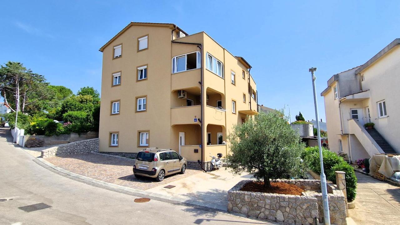 Apartment Goran Крк Экстерьер фото